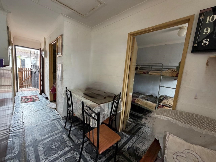 2 Bedroom Property for Sale in Pelican Park Western Cape